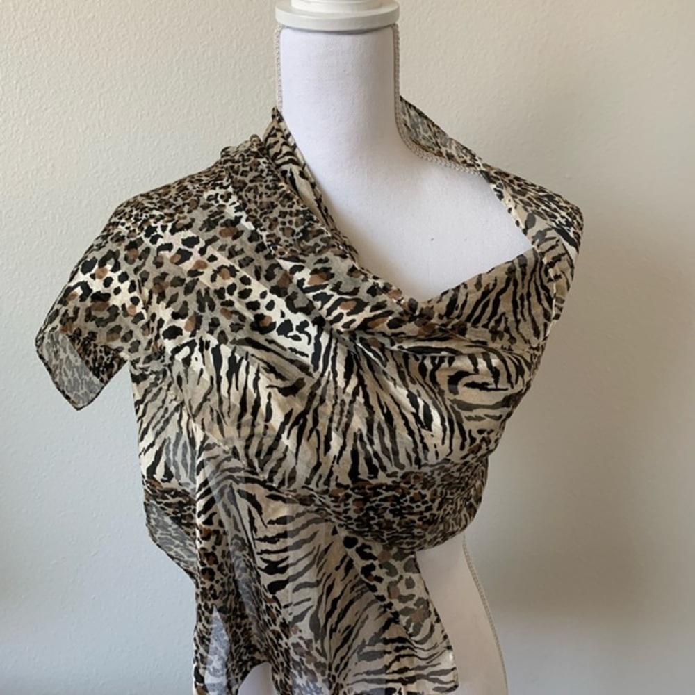 Leopard Print Women's Scarf